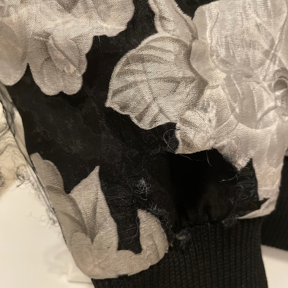 Floral jacket - Picture 4 of 4